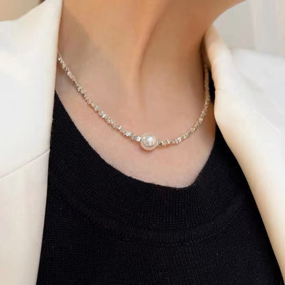 Irregular Pearl Necklace
